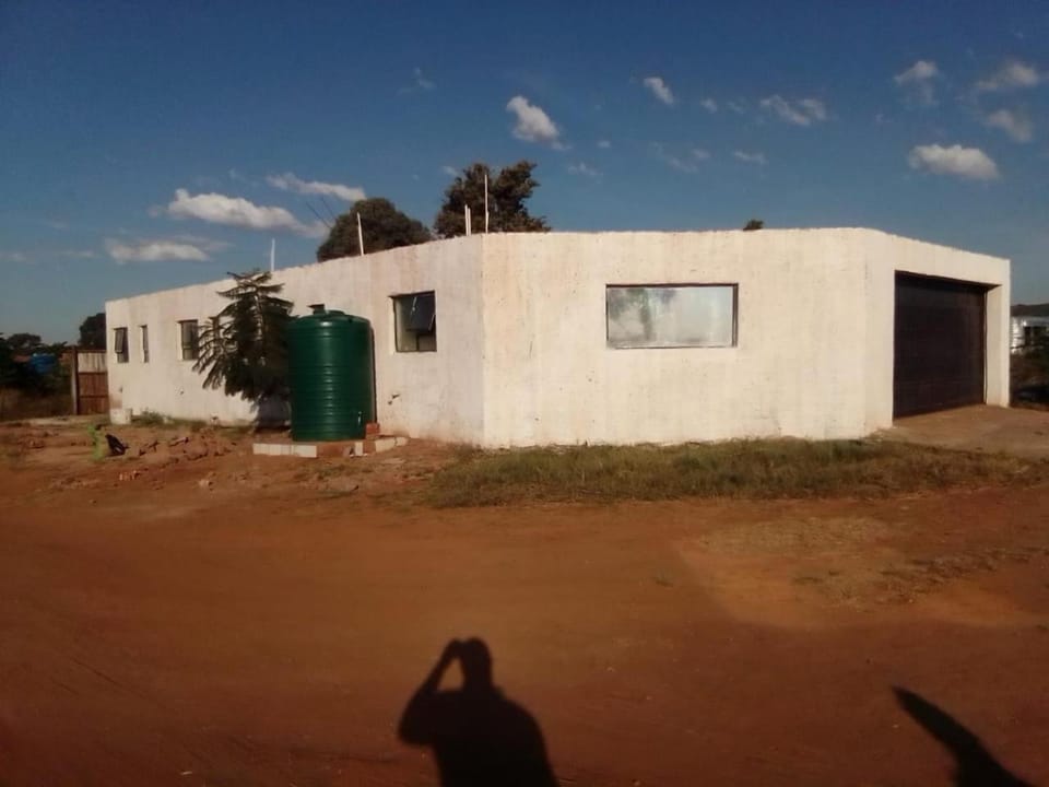 Mokoena Village guesthouse Bed and Breakfast in Pretoria