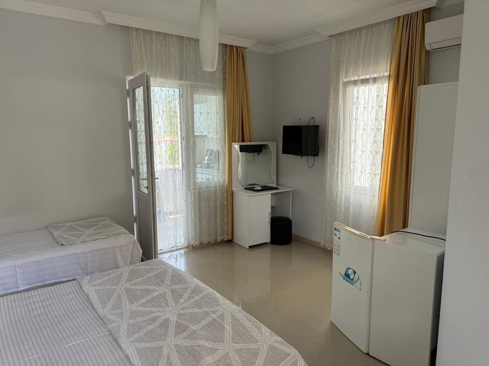 Twins Hotel Bed and Breakfast in Batumi