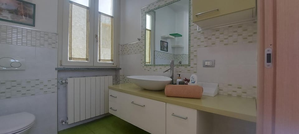 Casa San Giovanni, apartment in the center Apartment in Piedmont