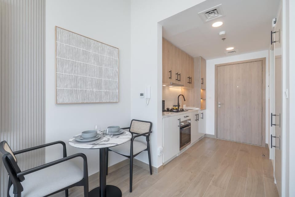 StayShort - Town Square Stylish Studio for 2 people Apartment in Dubai