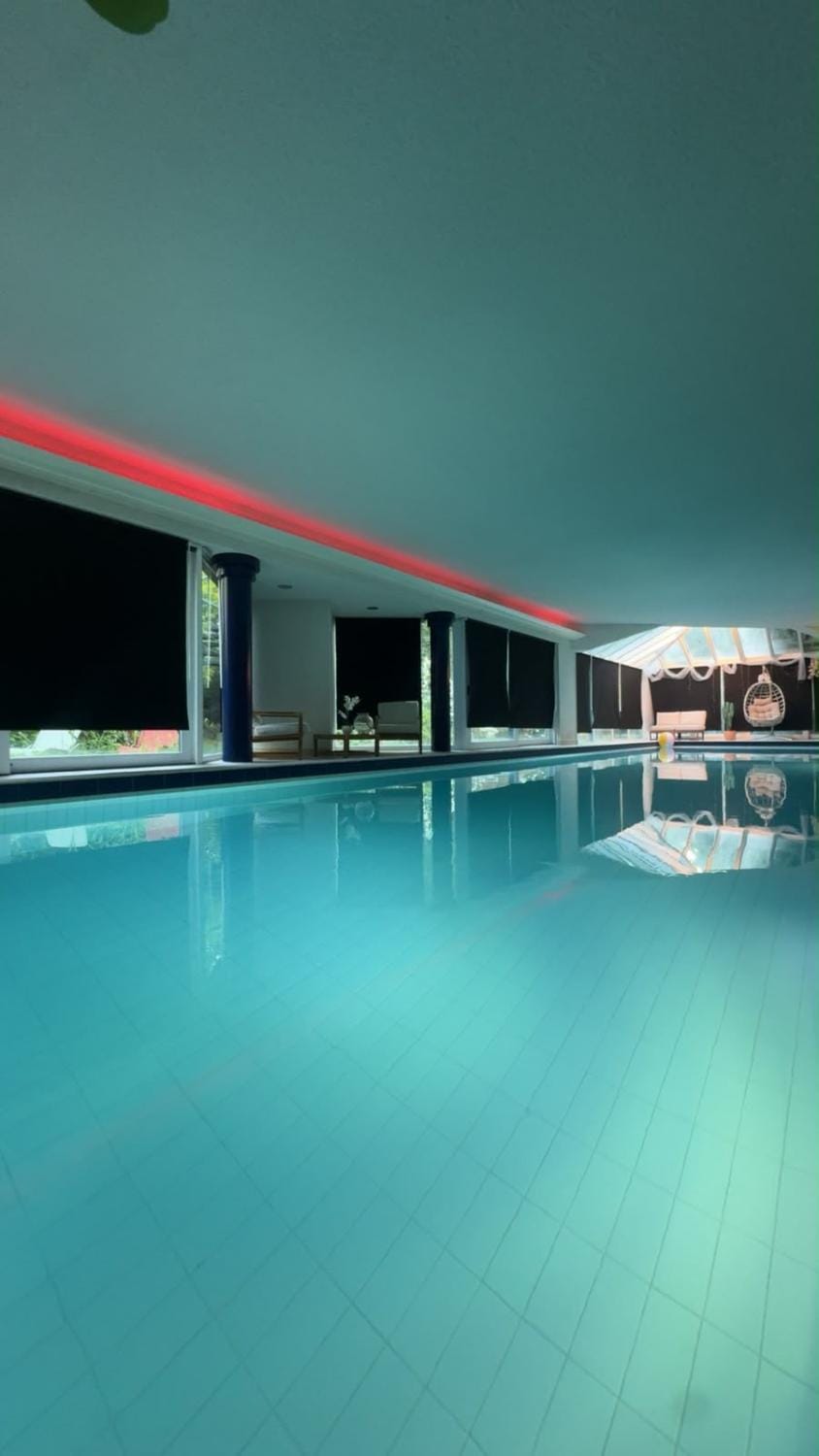 Le jardin secret pool and spa Apartment in Flanders
