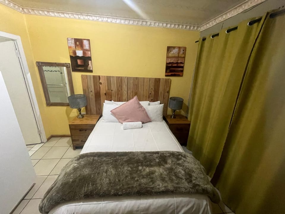 Boiphihlelo Guest House Bed and Breakfast in Eastern Cape