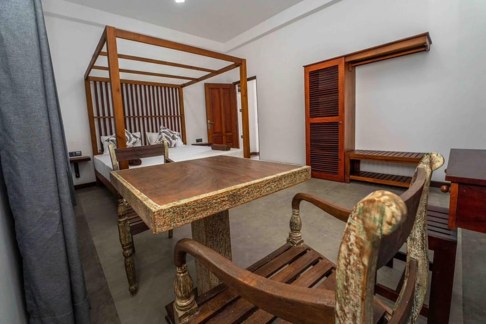 Sky View Villa Hotel in Galle