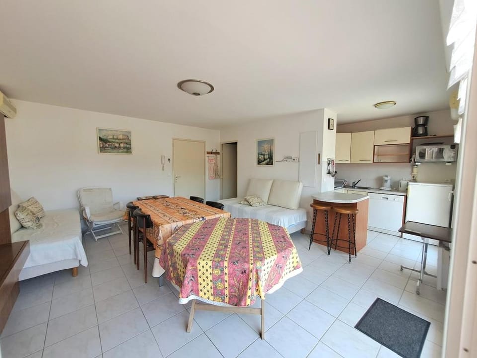 L'Olympe 2 rooms with terrace 4 people Apartment in La Cadière-d'Azur