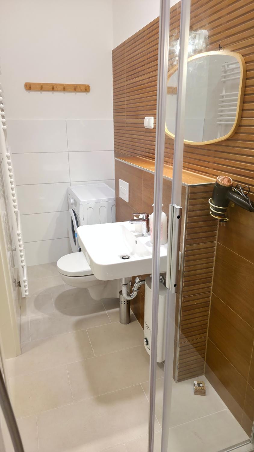 Shower, Bathroom