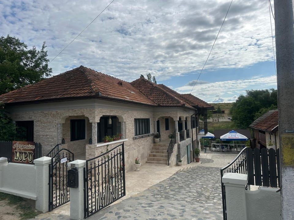 Agropensiune Lupu Farm Stay in Romania
