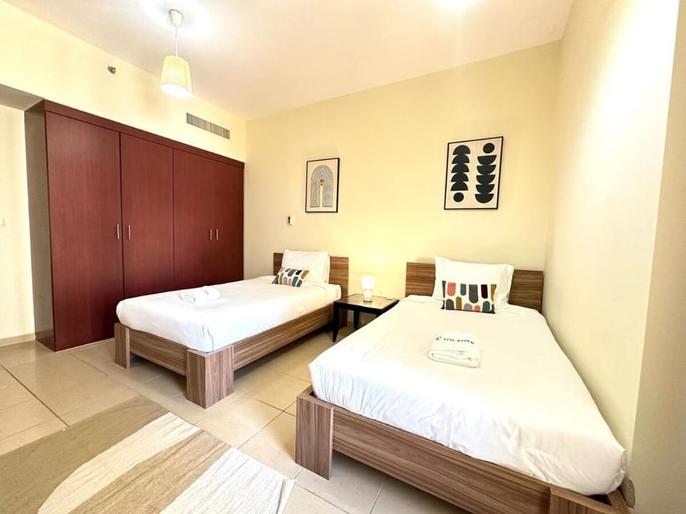 Centrally Located Close to Beach Apartment in Dubai