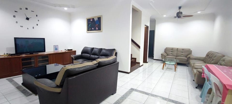 JS Homestay Kuching Sarawak House in Kuching