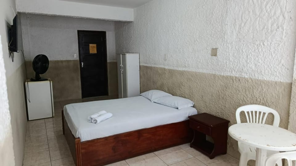 Bed, Bedroom, towels, wardrobe