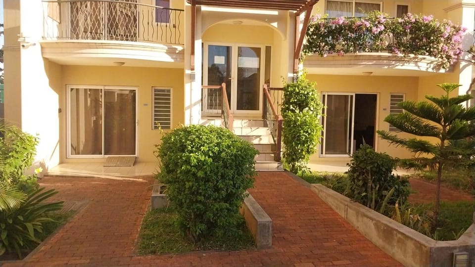 Residence Les Peupliers 05-06 Apartment in Flic en Flac
