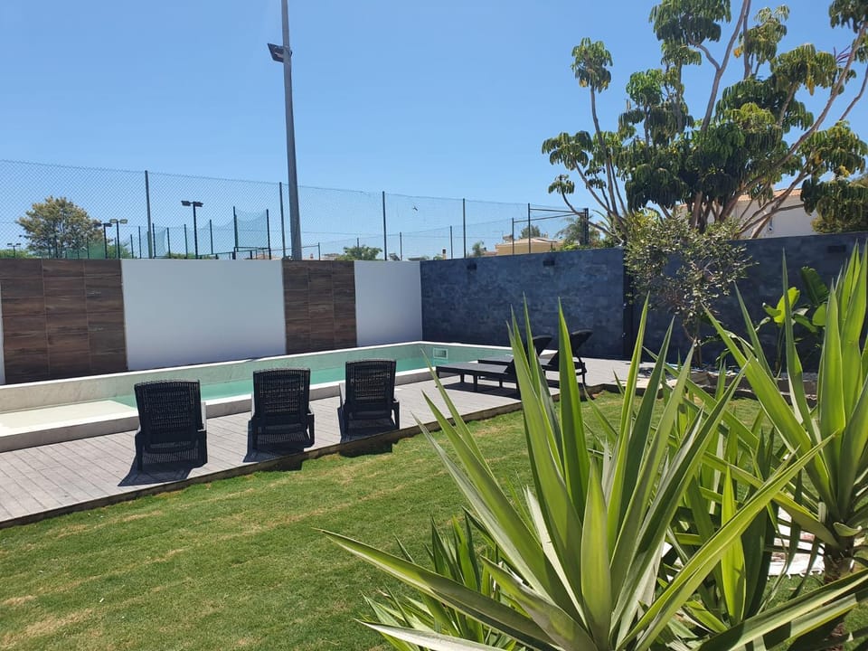 Fernando Pessoa Villa Bed and Breakfast in Faro