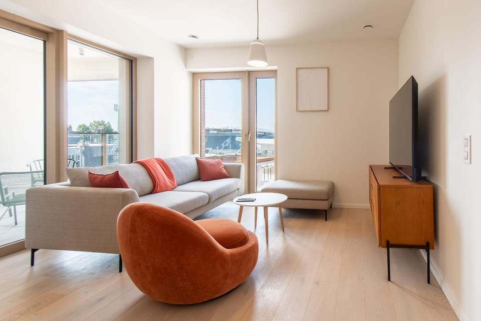 Communal lounge/ TV room, TV and multimedia, Living room, Seating area