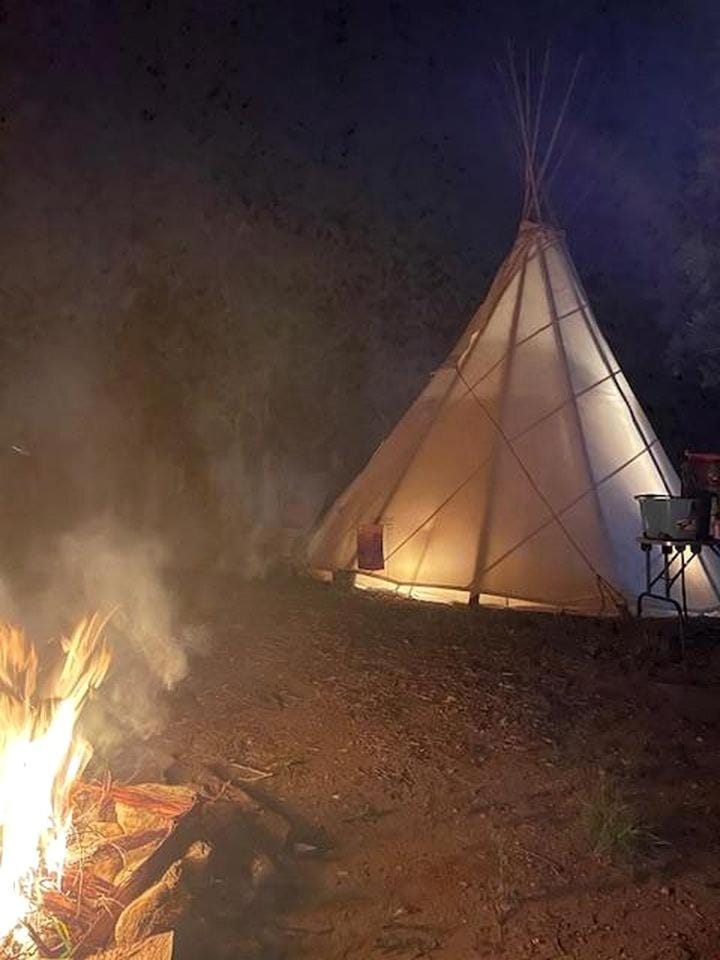 Spacious Tipi with Outdoor BBQ and Fire Pit in Texas House in Marble Falls