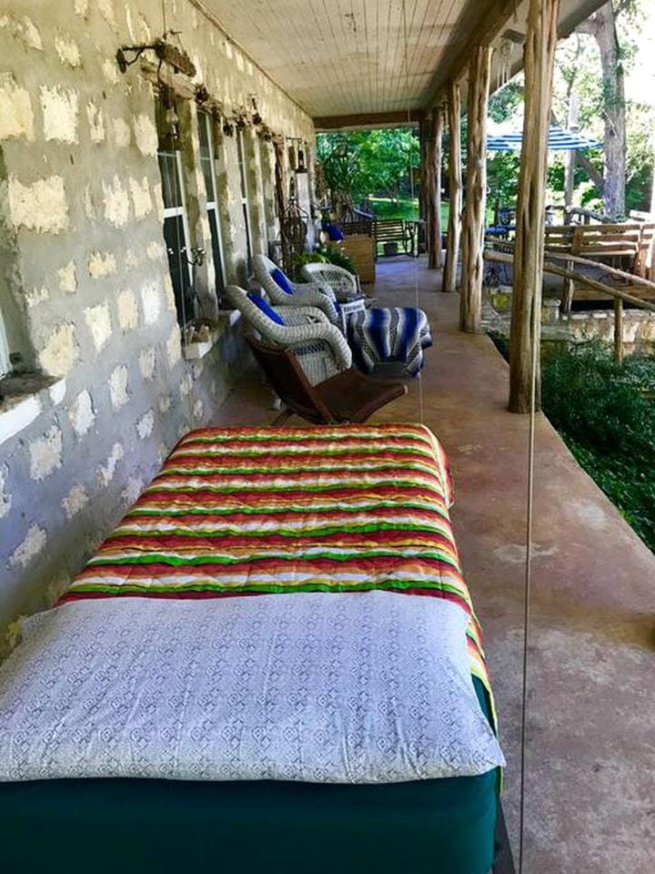 Waterfront Cabin Rental for Groups of 16 with Jacuzzi Bathtub in Texas Hill Country Cabin in Rio Grande