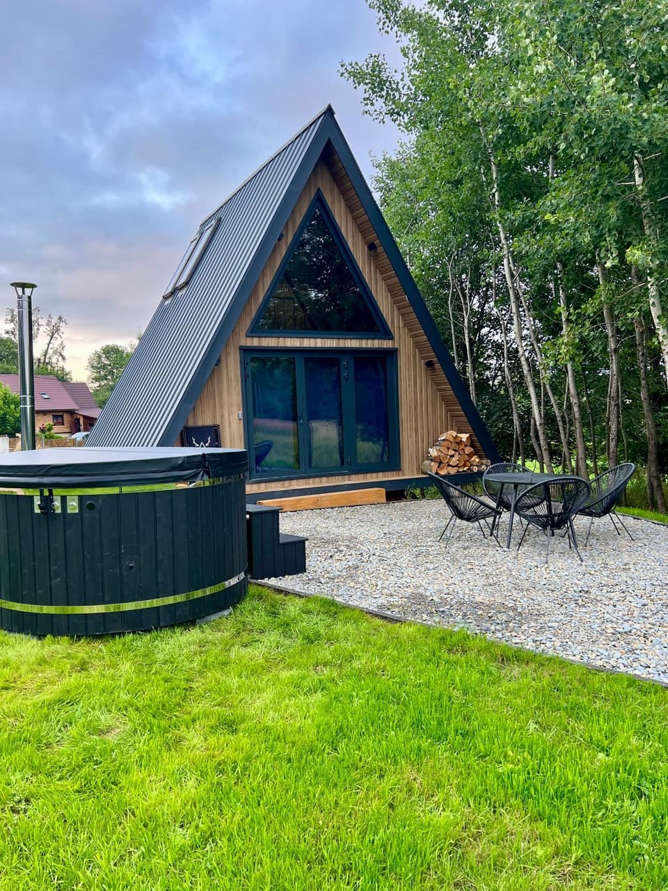 Property building, Natural landscape, Garden, Hot Tub