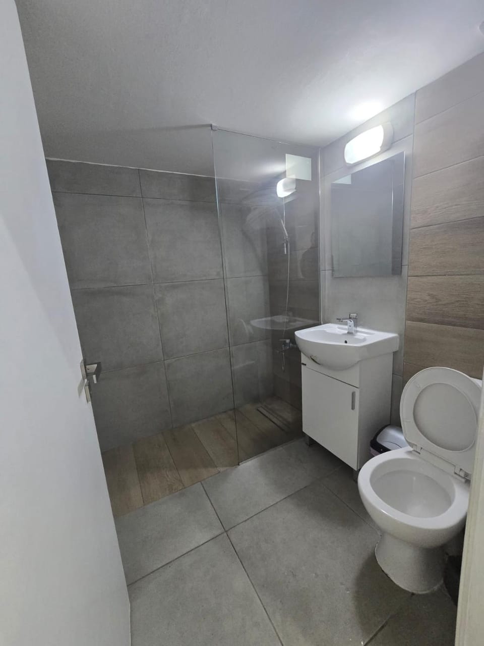 Opposite Metro Vacation rental in Larnaca