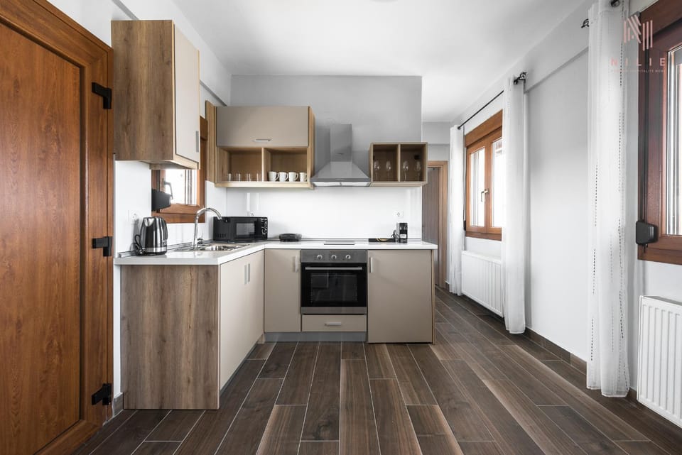 Kitchen or kitchenette, oven, stove