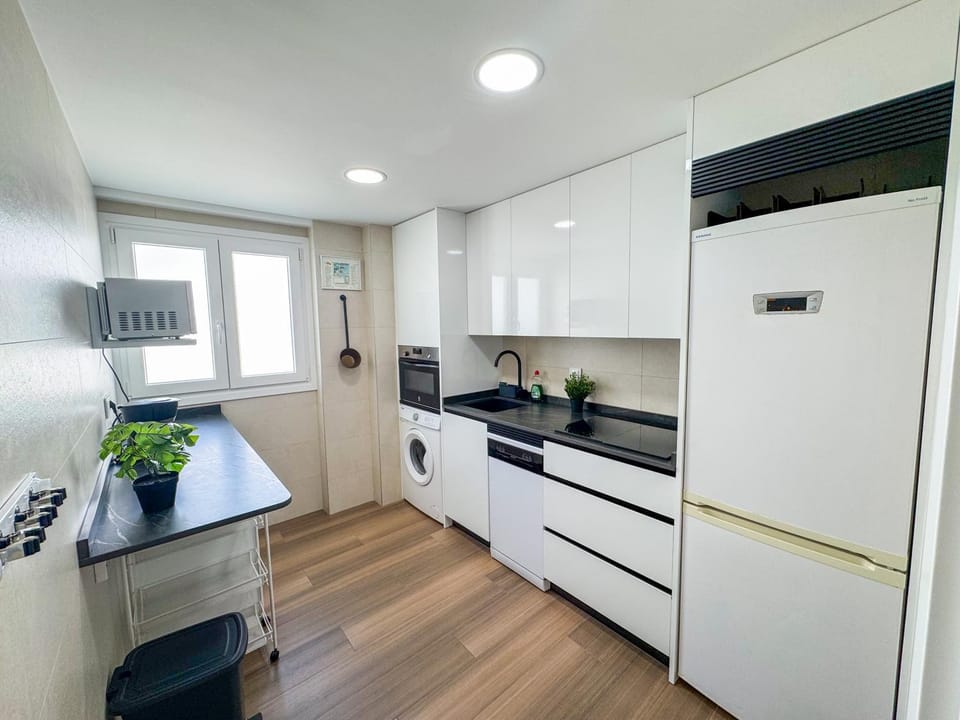 Best Views to El Pilar- Turistea Apartment in Zaragoza
