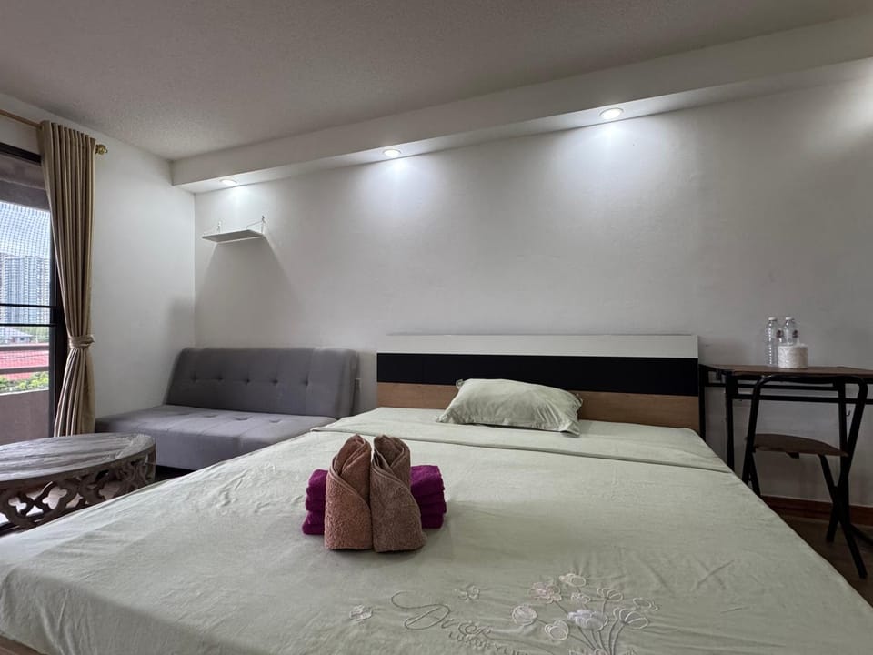 Angket Select Resort Pool Apartment Apartment in Pattaya City