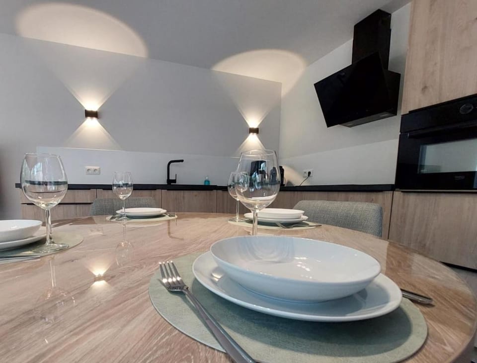 Vakantiewoning in 't groen-Lille Chalet in North Brabant (province)