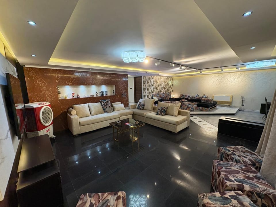 شقه للايجار مفروشه الترا سوبر لوكس ش مكرم عبيد الرئيسي مدينه نصر Apartment in Cairo Governorate