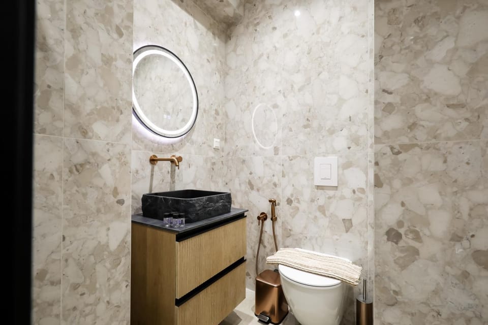 Toilet, Bathroom