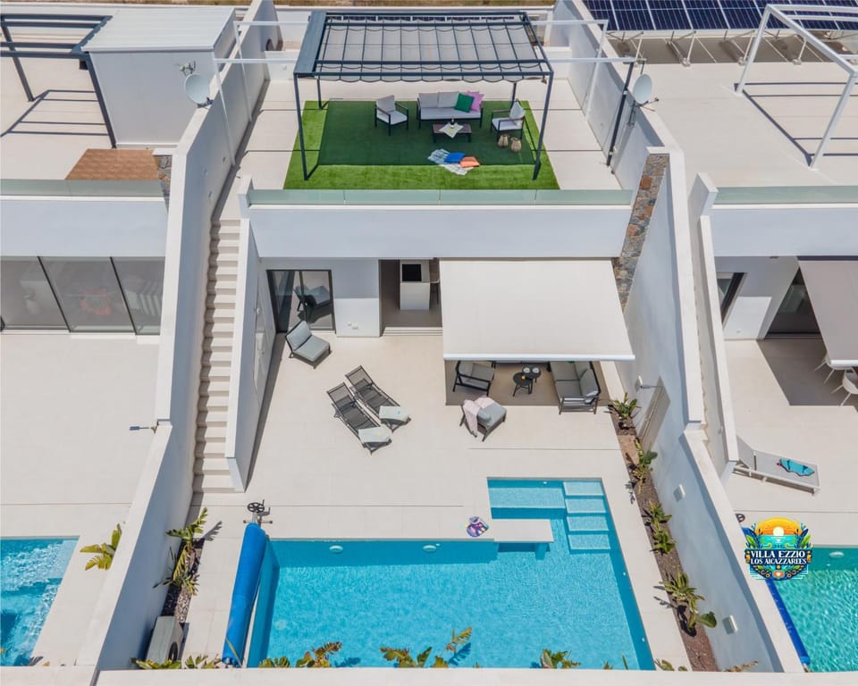 Solarium, Balcony/Terrace, Pool view, Pool view, Swimming pool, Swimming pool