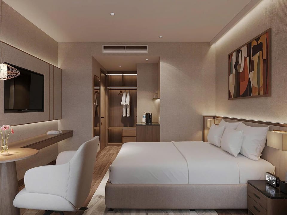 Modern Luxury Dilly Hotel & Spa - Ben Thanh Market Hotel in Ho Chi Minh City