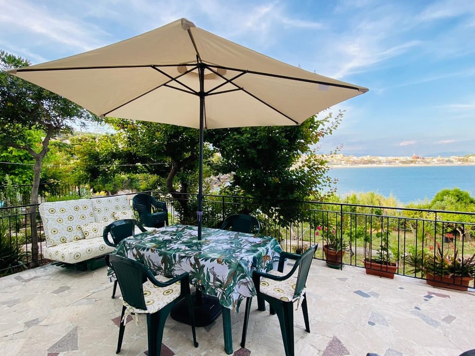 Balcony/Terrace, City view, City view, Garden view