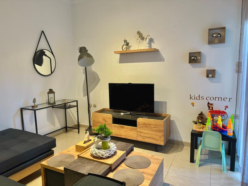 TV and multimedia, Living room, Kids's club