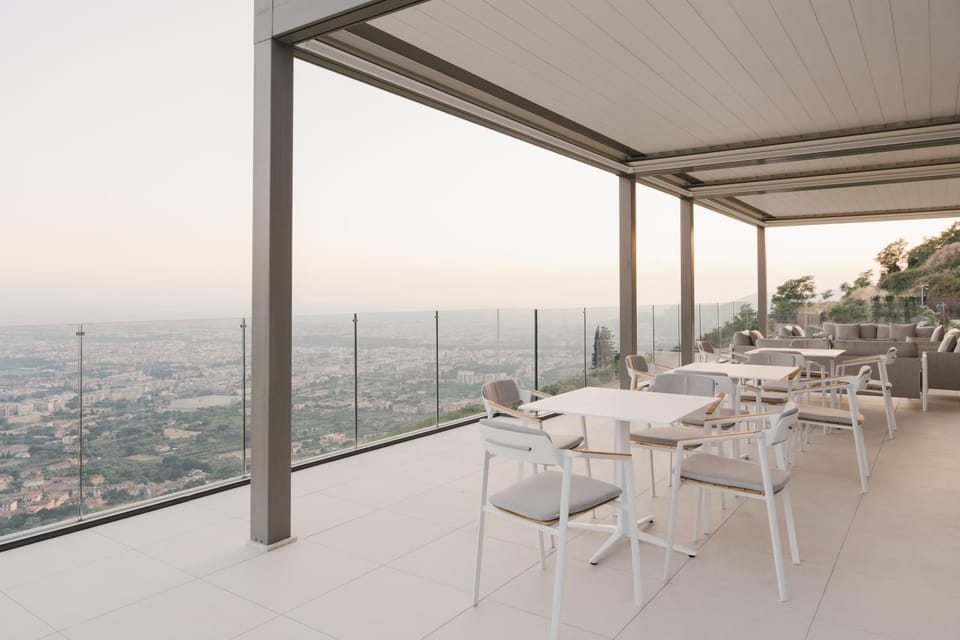 Natural landscape, View (from property/room), Balcony/Terrace, Internal: Not applicable to any particular room