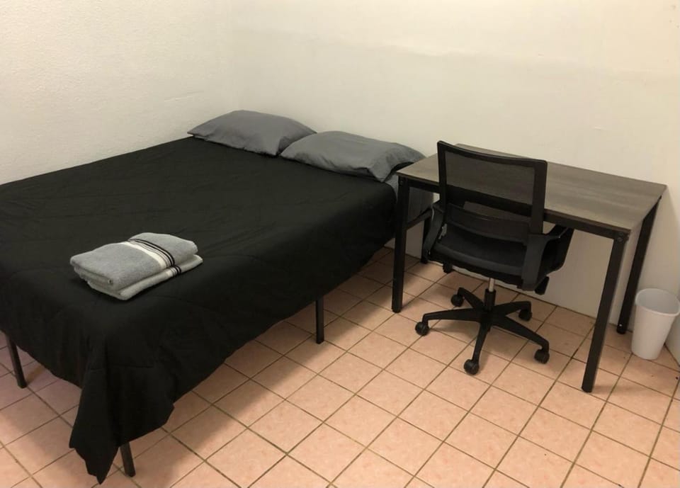 Private 2-bedroom apartment, New York City Manhattan only 15 mins away, MetLife Stadium FIFA World Cup 10 minutes away Apartment in Weehawken