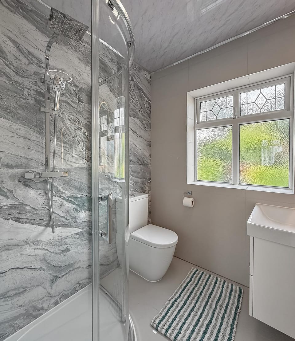 Shower, Toilet, Bathroom