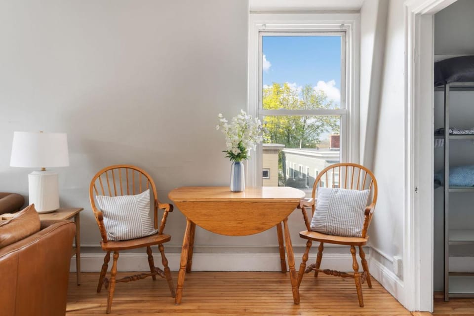 Skyline 138 Charming West End Mansard Penthouse Apartment in South Portland