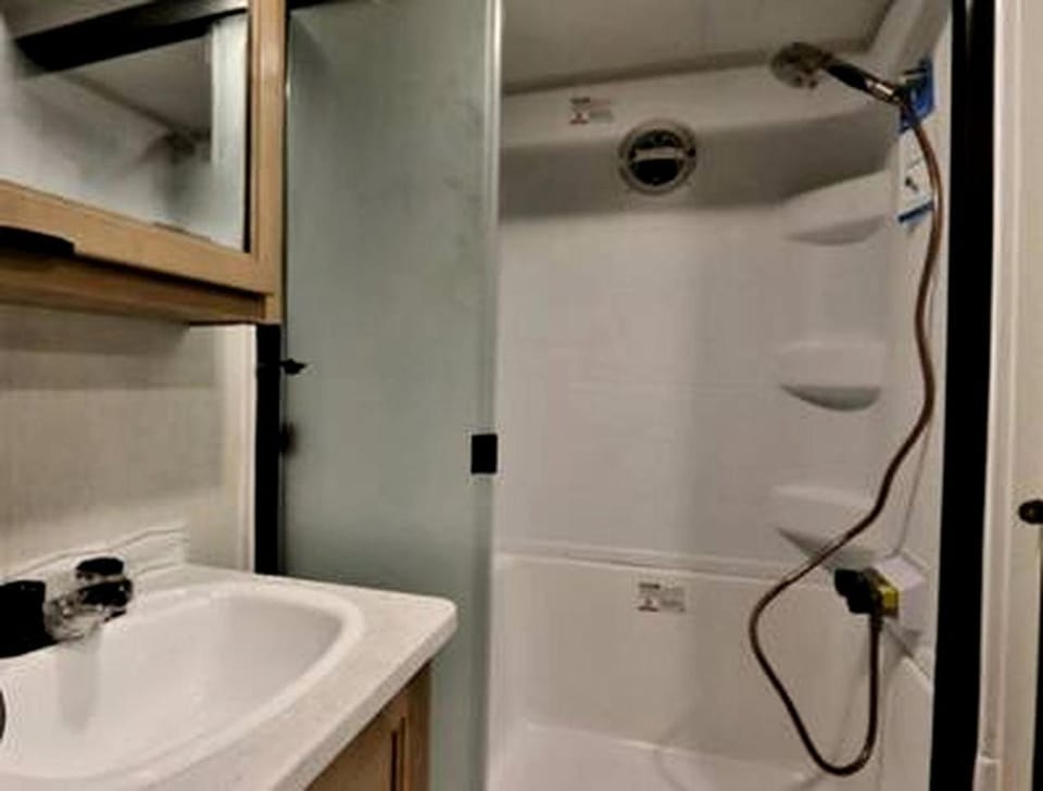 Omg, Look at that BASS: Lake Fork Tiny House in Quitman, Texas House in Texas
