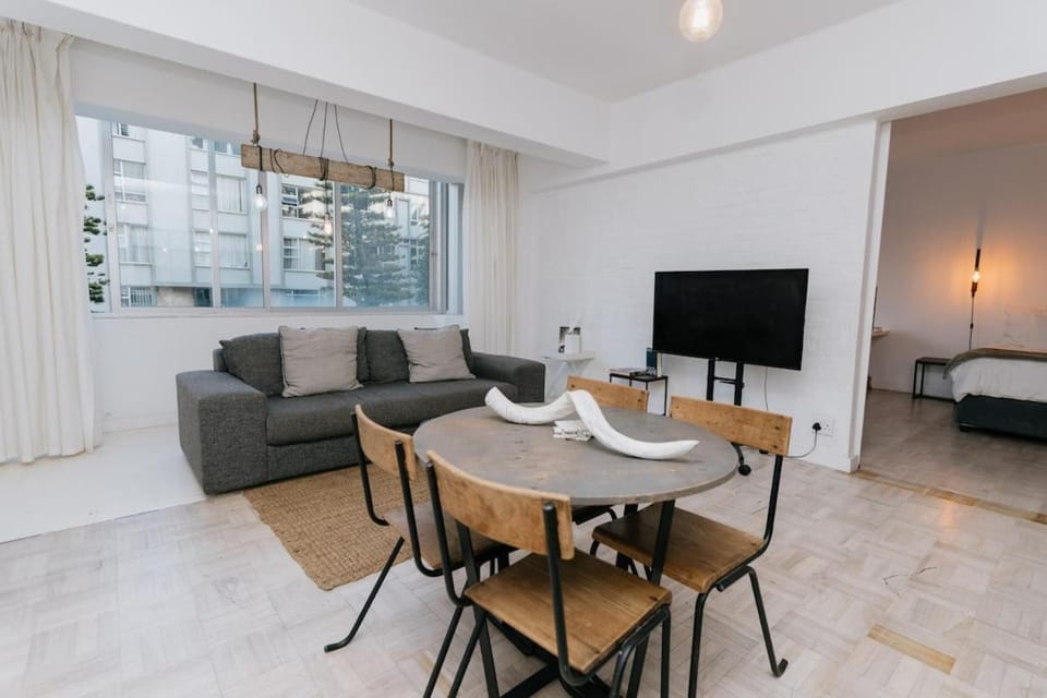 Hidden Gem Humewood Apartment in Port Elizabeth