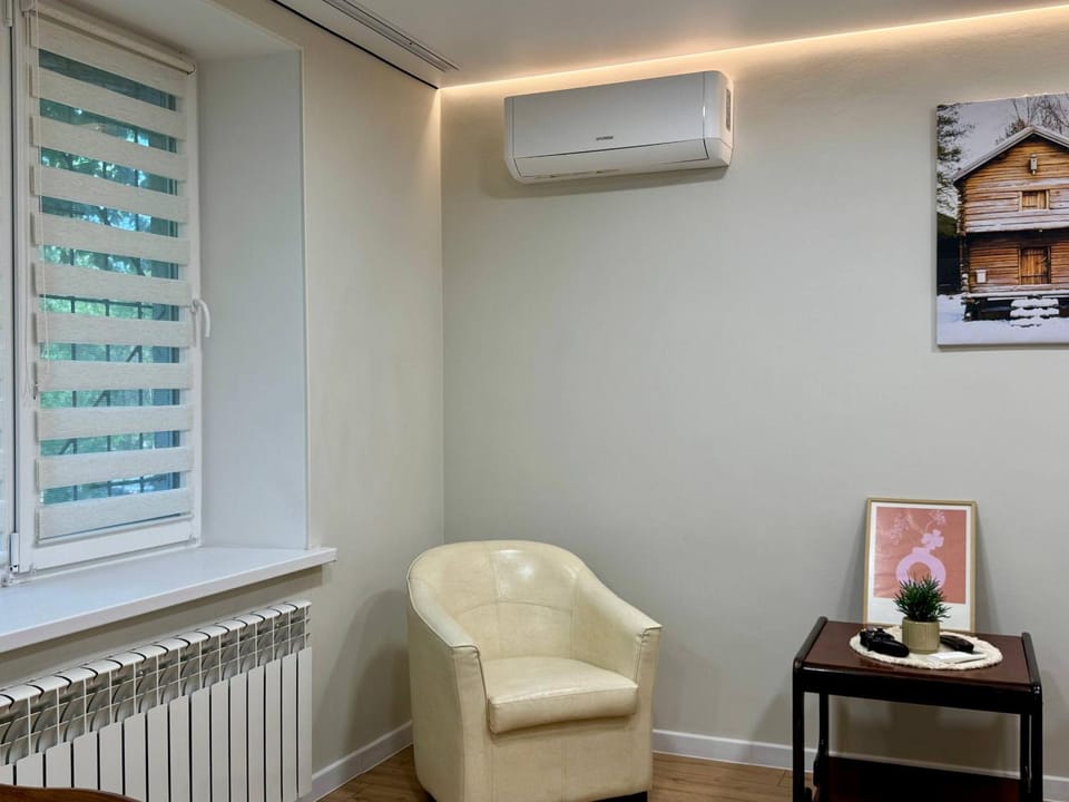 Living room, Seating area, internet, air conditioner