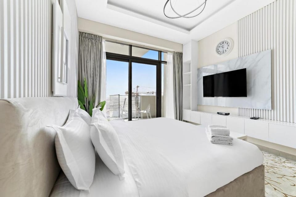 Farhad Azizi Residence Al Jaddaf Apartment in Dubai