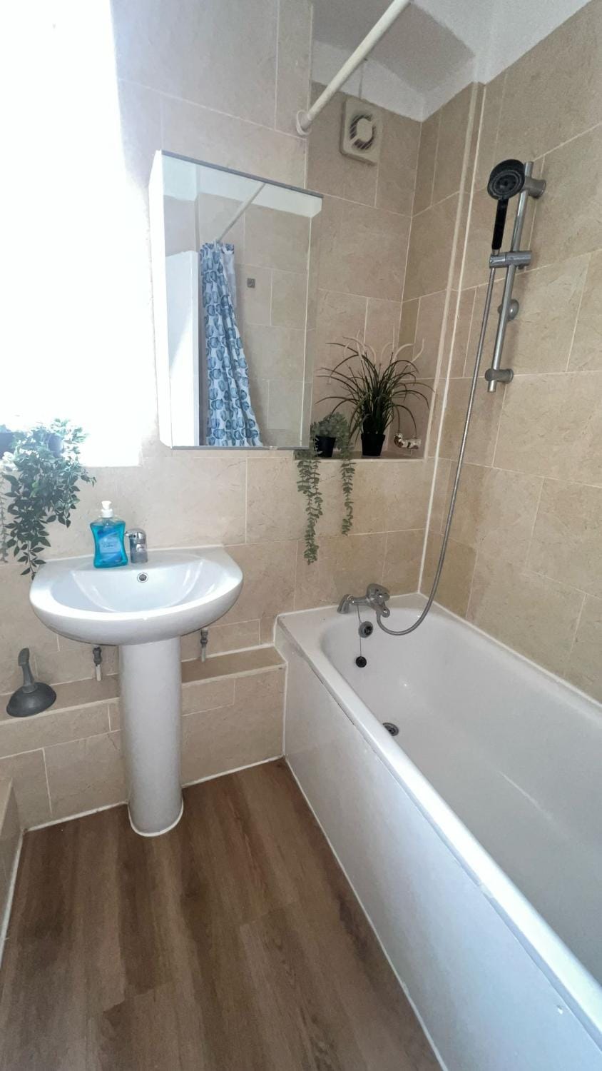 Comfortable Rooms Heart of Shoreditch Vacation rental in London Borough of Hackney