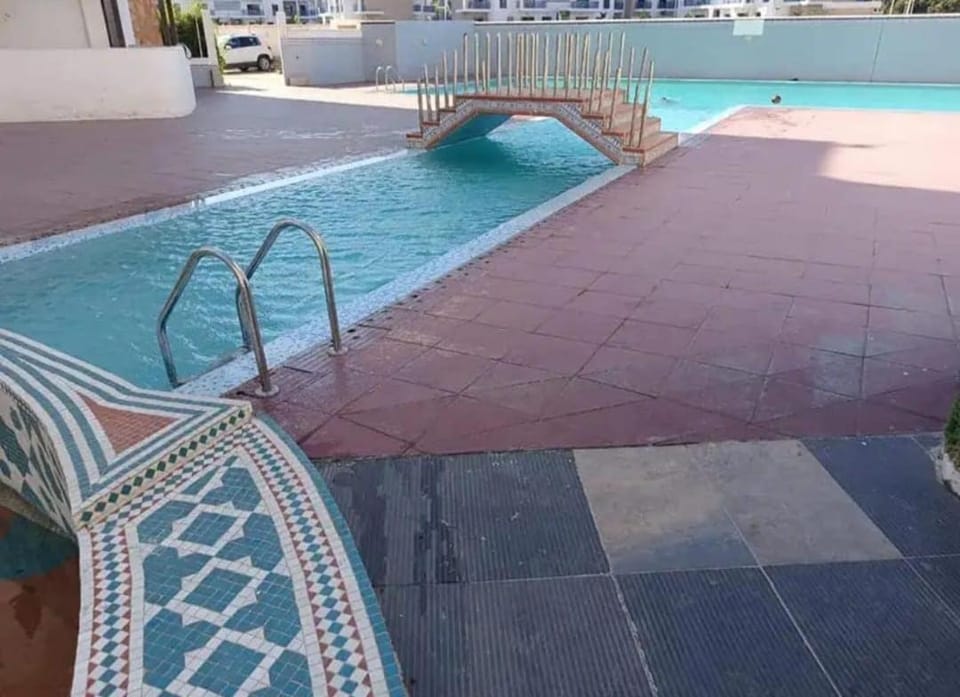 461 apartment for rent 1 bedroom 2 living rooms, Corniche Martil, 3rd floor Apartment in Tangier-Tétouan-Al Hoceima