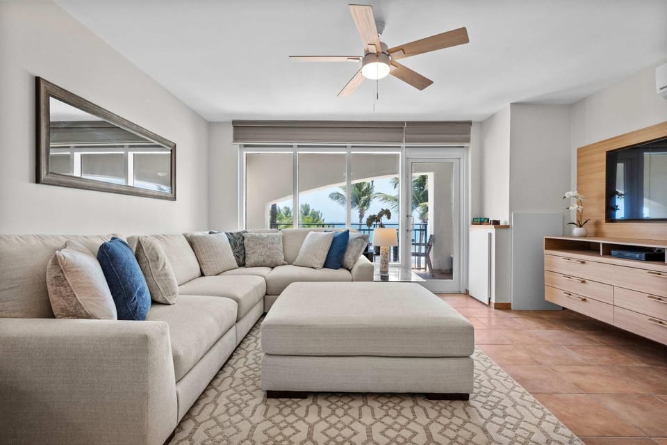 Luxury Beachfront 1BR Villa in Ocean Villas - Breathtaking Views - Villa Isla Encantada Apartment in Rio Grande