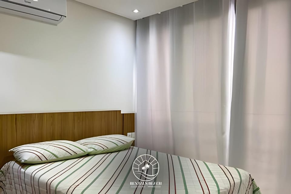 Bed, Photo of the whole room, Bedroom, air conditioner