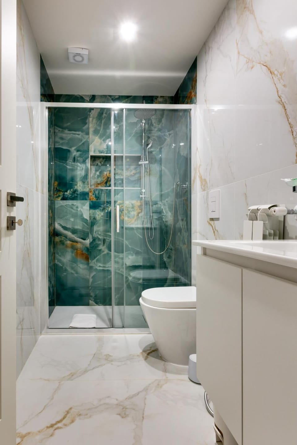 Shower, Bathroom