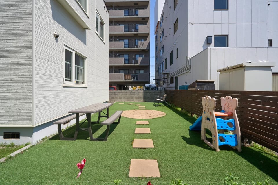 Property building, Garden, Garden view