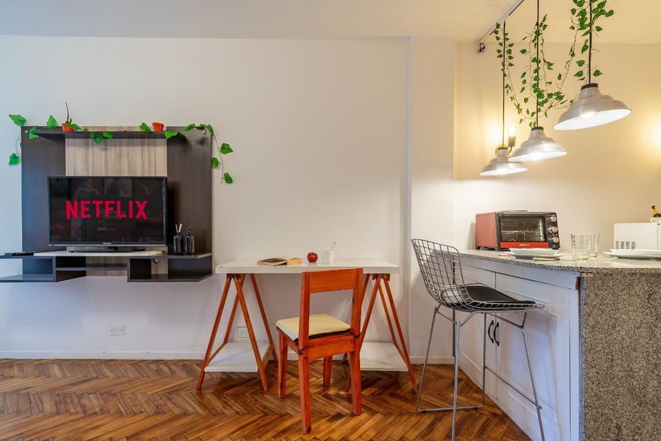 TV and multimedia, Dining area