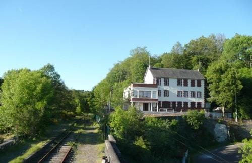 Property building, Natural landscape