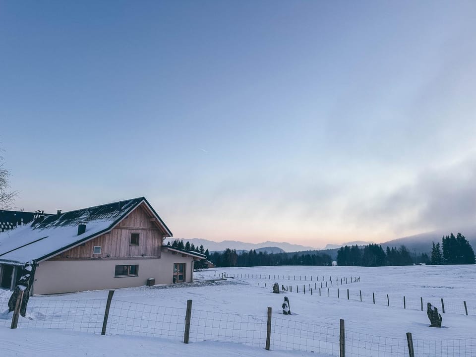 Property building, Mountain view, Mountain view