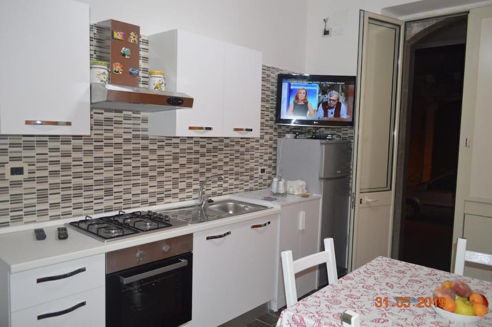 Taormina Bay, sleeps 6, 30 meters from the sea House in Naxos