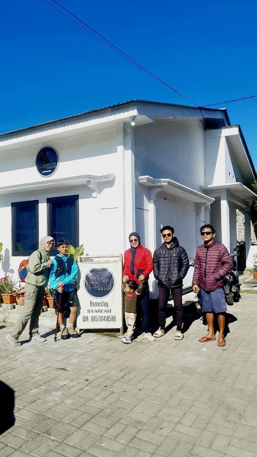 Property building, group of guests