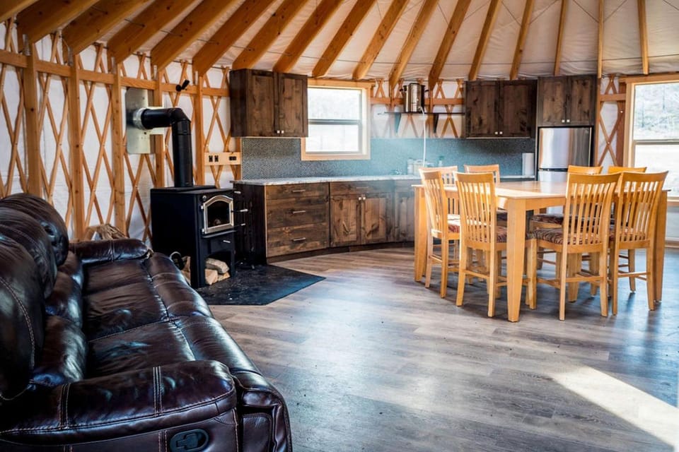 Kitchen or kitchenette, Living room, Dining area